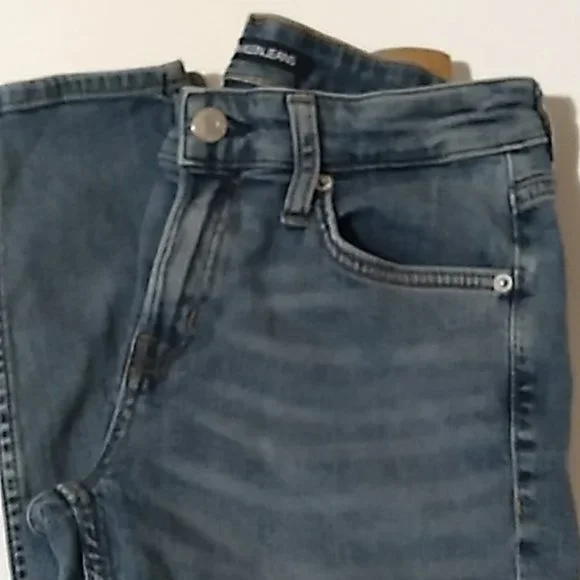 Calvin Klen Jeans | 26/30 Soft Skinny Jeans - Picture 10 of 14